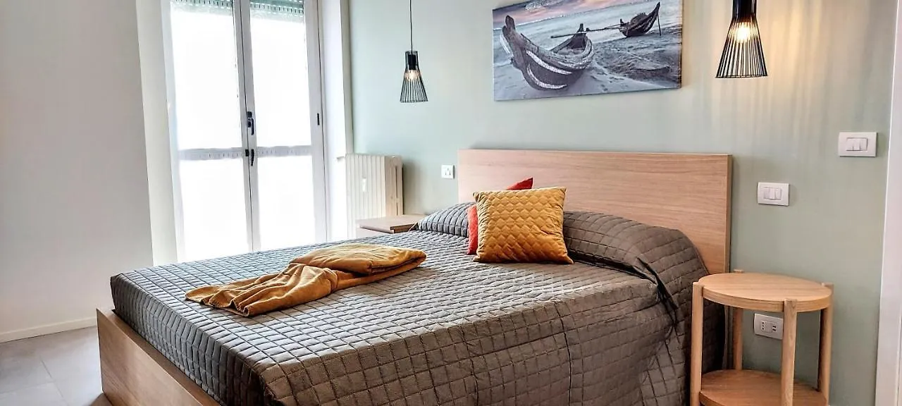 Apartment Suite Rent Milan 3