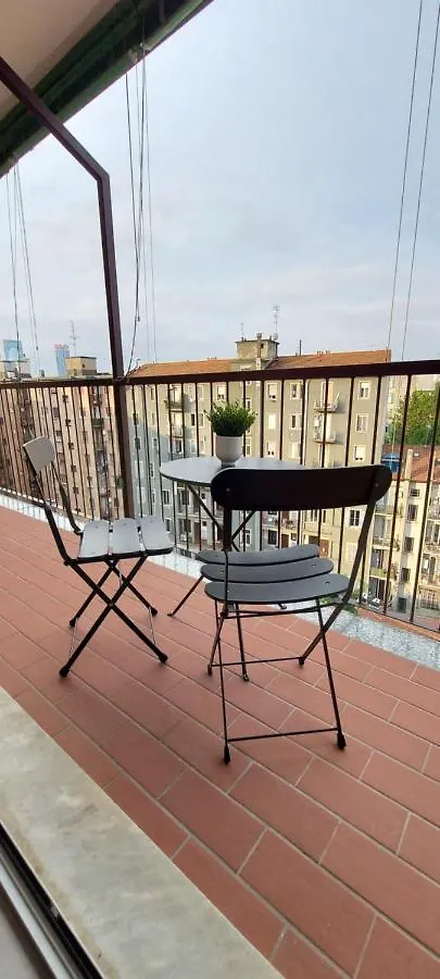Apartment Suite Rent Milan 3